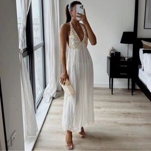 NWT Seashell Halter Ivory Dress